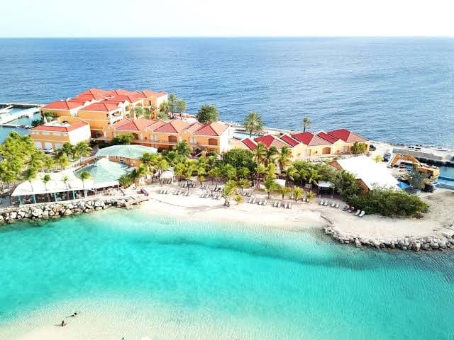 Royal Sea Aquarium Resort