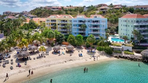 Blue Emerald Ocean Suite