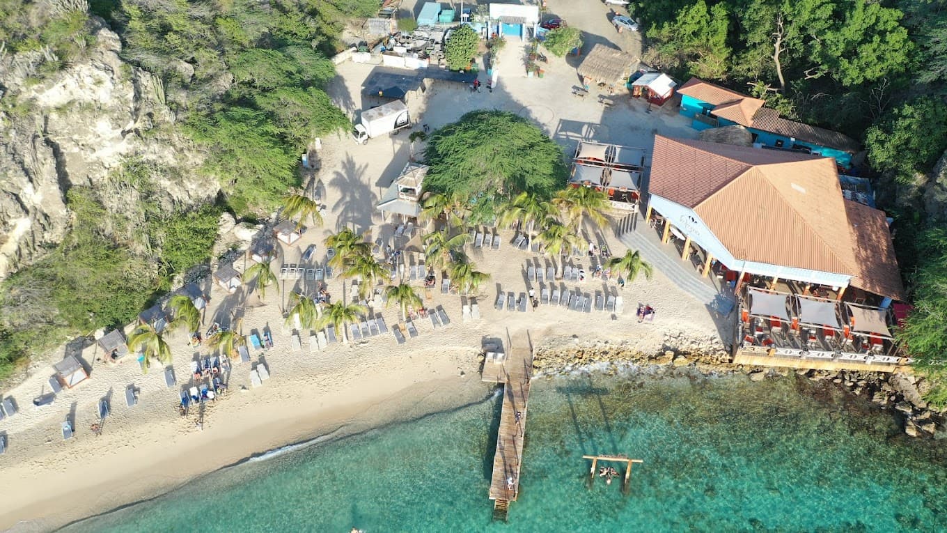 Kokomo Beach (Vaersenbaai)