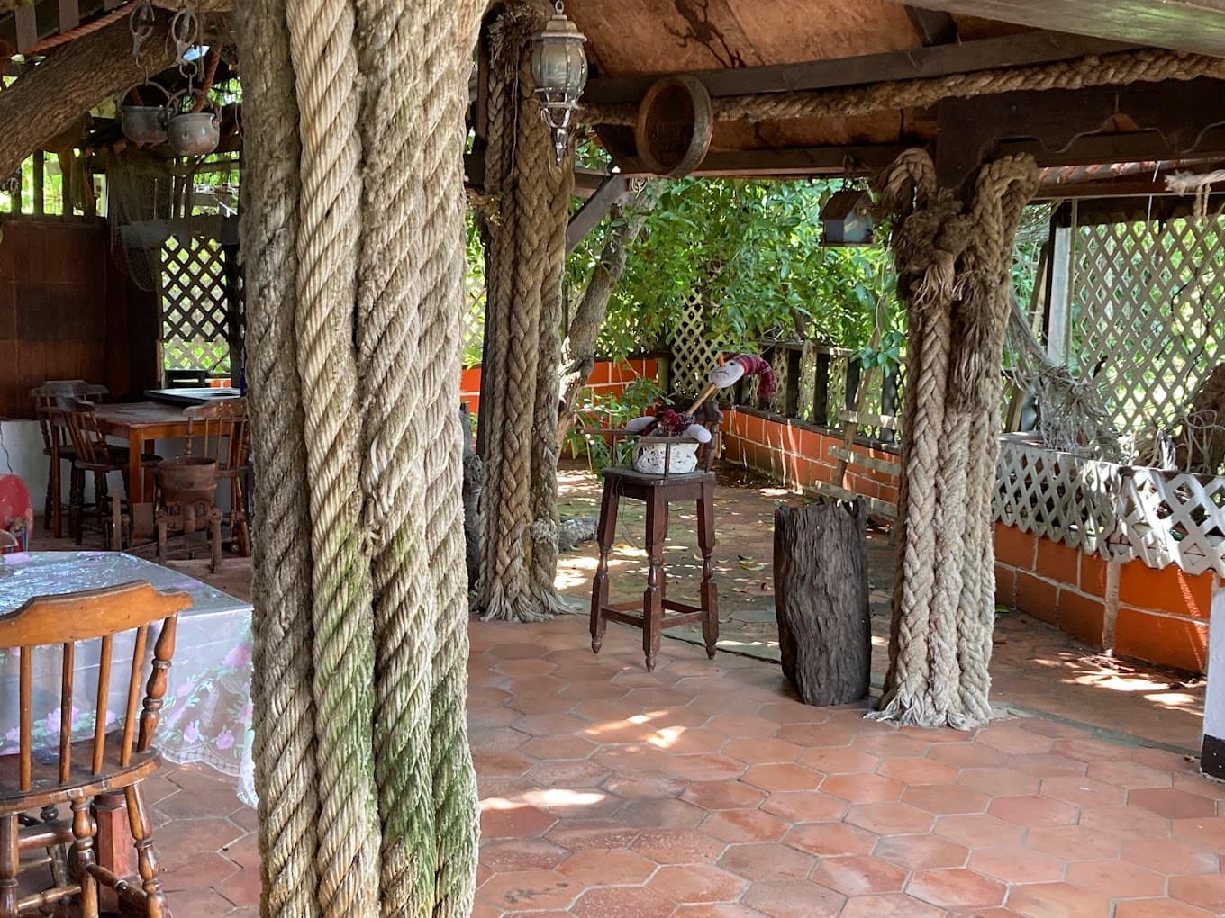 Jaanchies Restaurant