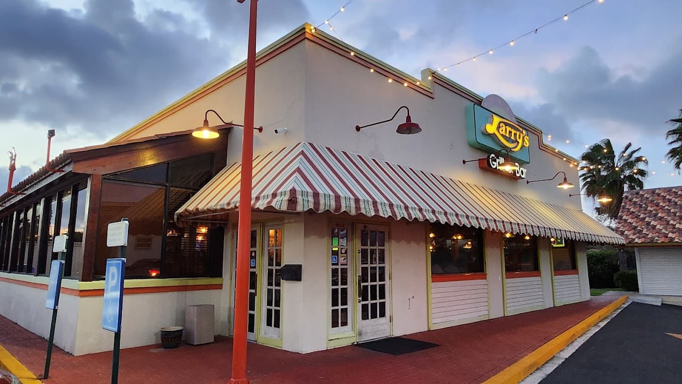 Larry's Grill & Bar