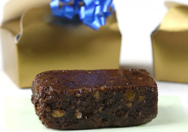 Bolo Pretu (Curaçaoan Black Fruit Cake)